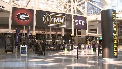 Interactive fan experience testing UGA knowledge, showing off memorabilia and more in Los Angeles