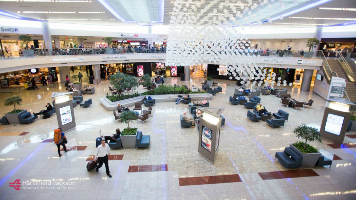 Navigate Atlanta's Airport Like a Pro With This Guide - Stephi LaReine