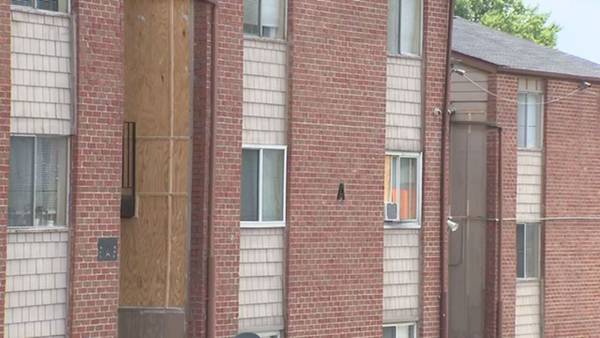 Fairburn-Gordon Apartments tenants being relocated by HUD over ‘unacceptable living conditions’
