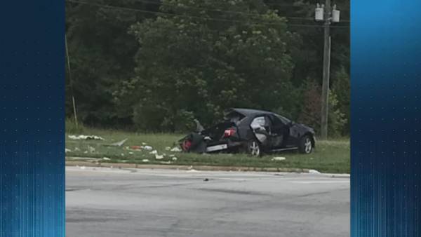 3 people in critical condition after stolen car chase ends with crash in Newton County