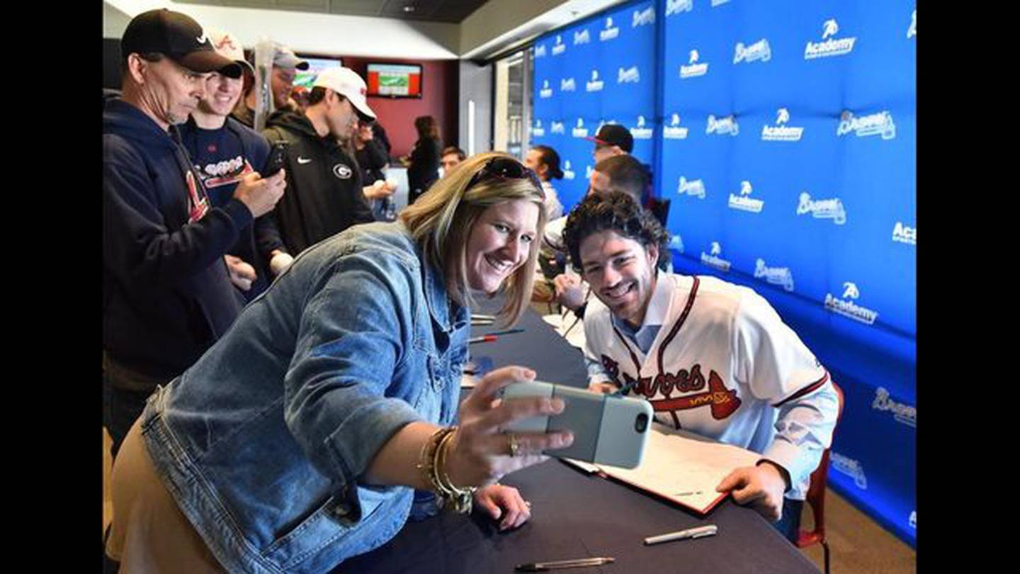 Atlanta Braves - Braves Fest is right around the corner!