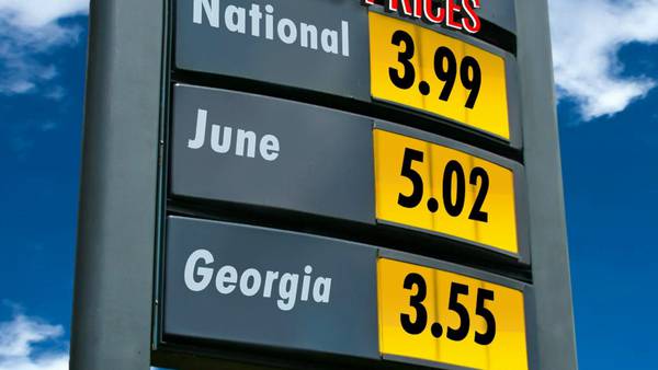 Metro Atlanta gas prices falling