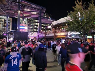 Can't make it to LA? Braves hosting NLCS watch parties at the Battery –  WSB-TV Channel 2 - Atlanta