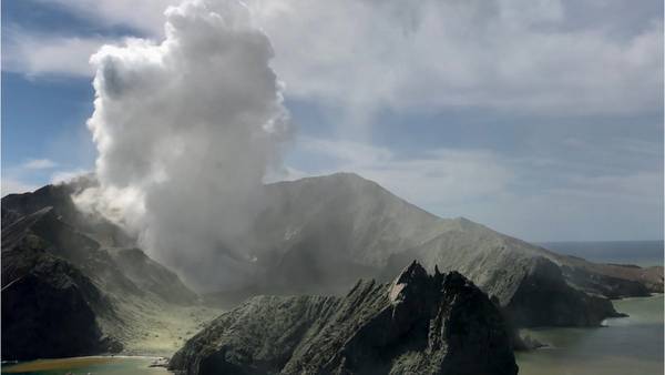 Newlyweds confirmed injured in New Zealand volcano eruption