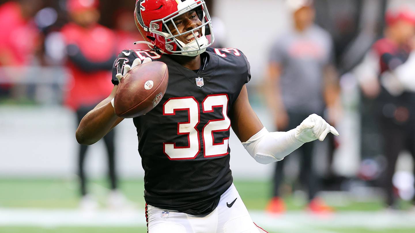 Majority of Falcons fans excited for the return of the red helmets