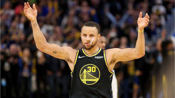 Stephen Curry graduates college after 13-year pause to play in the NBA