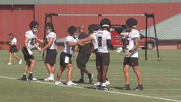 New helmets geared toward head safety debut at Falcons training camp, across NFL