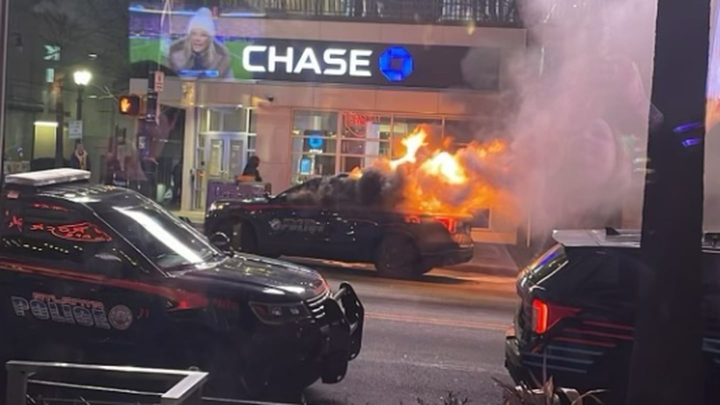 6 arrested after violent protesters cause mayhem set APD car on fire in downtown Atlanta – WSB Atlanta