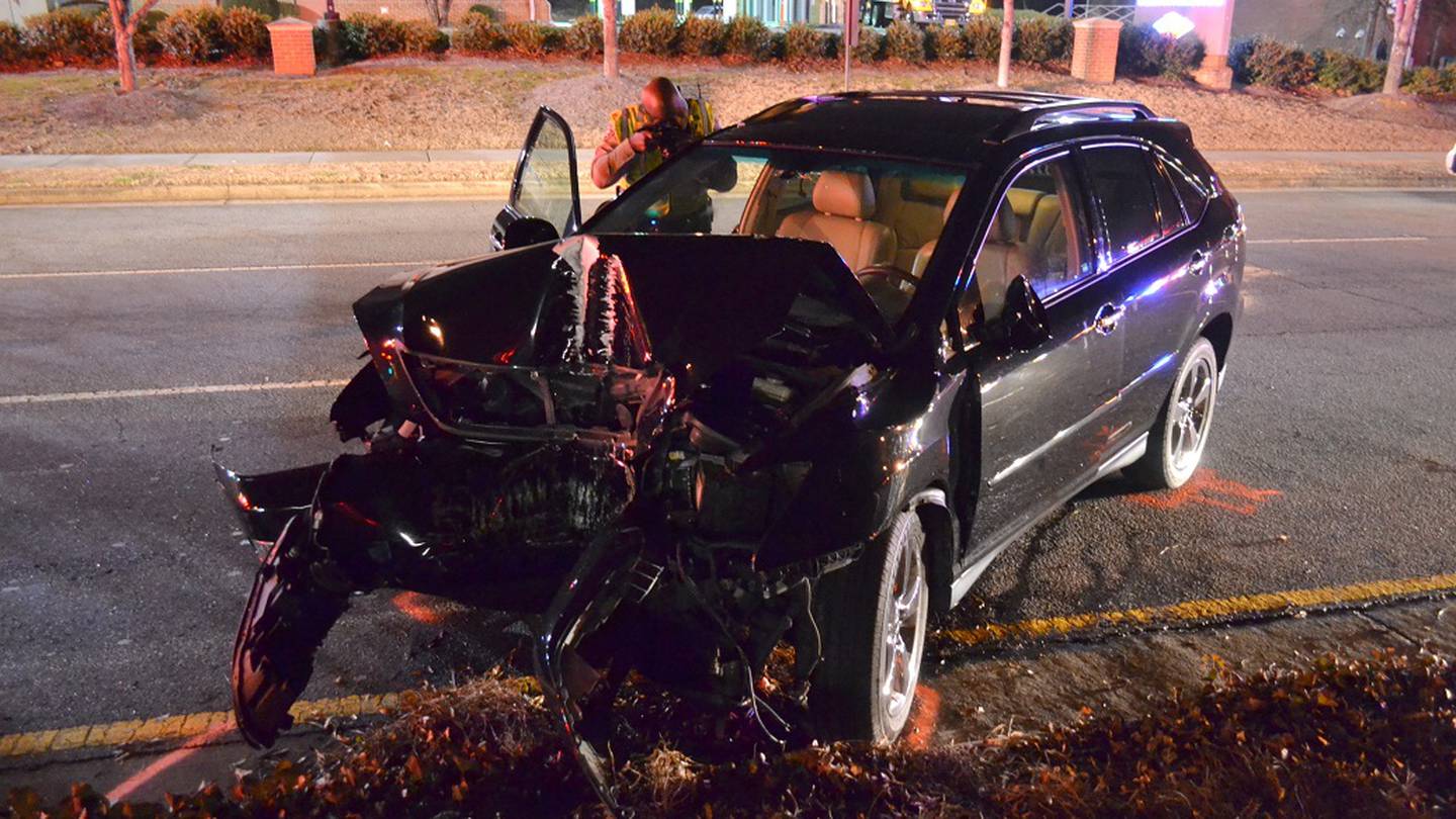 Woodstock woman killed in singlecar wreck WSBTV Channel 2 Atlanta