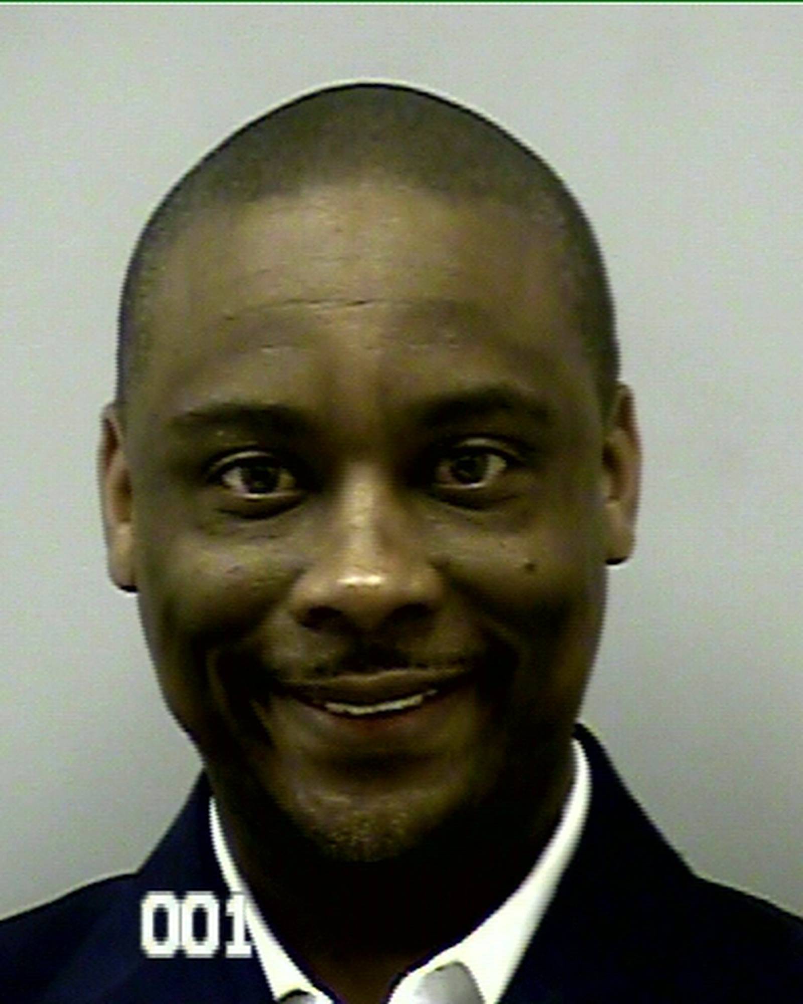 ExClayton sheriff Victor Hill bonds out of jail WSBTV Channel 2