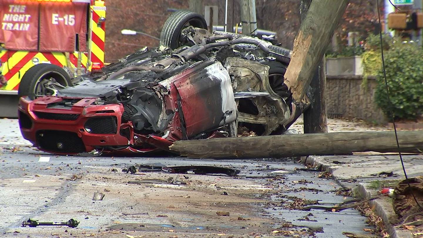 Horrific Crash Kills Five Teenagers Outside of Atlanta