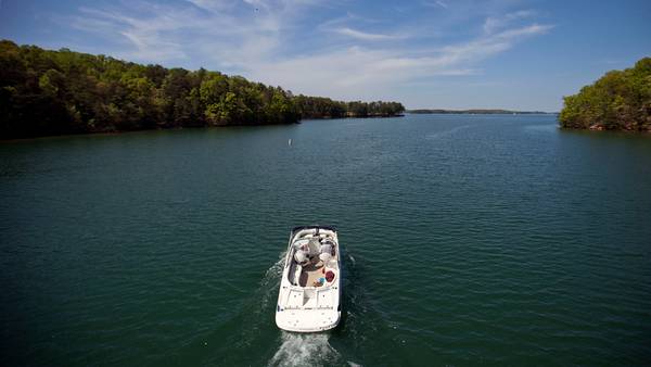 Man electrocuted after jumping into Lake Lanier, officials say