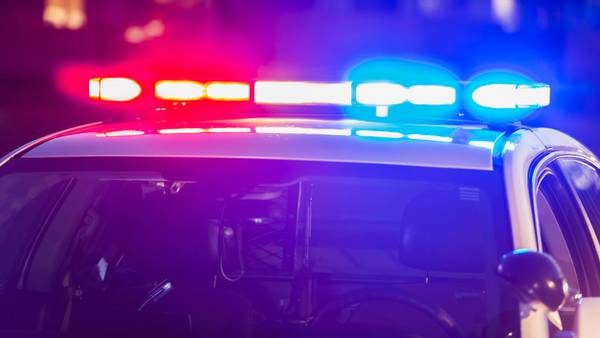 Suspect dead after brief standoff with deputies in Walton County