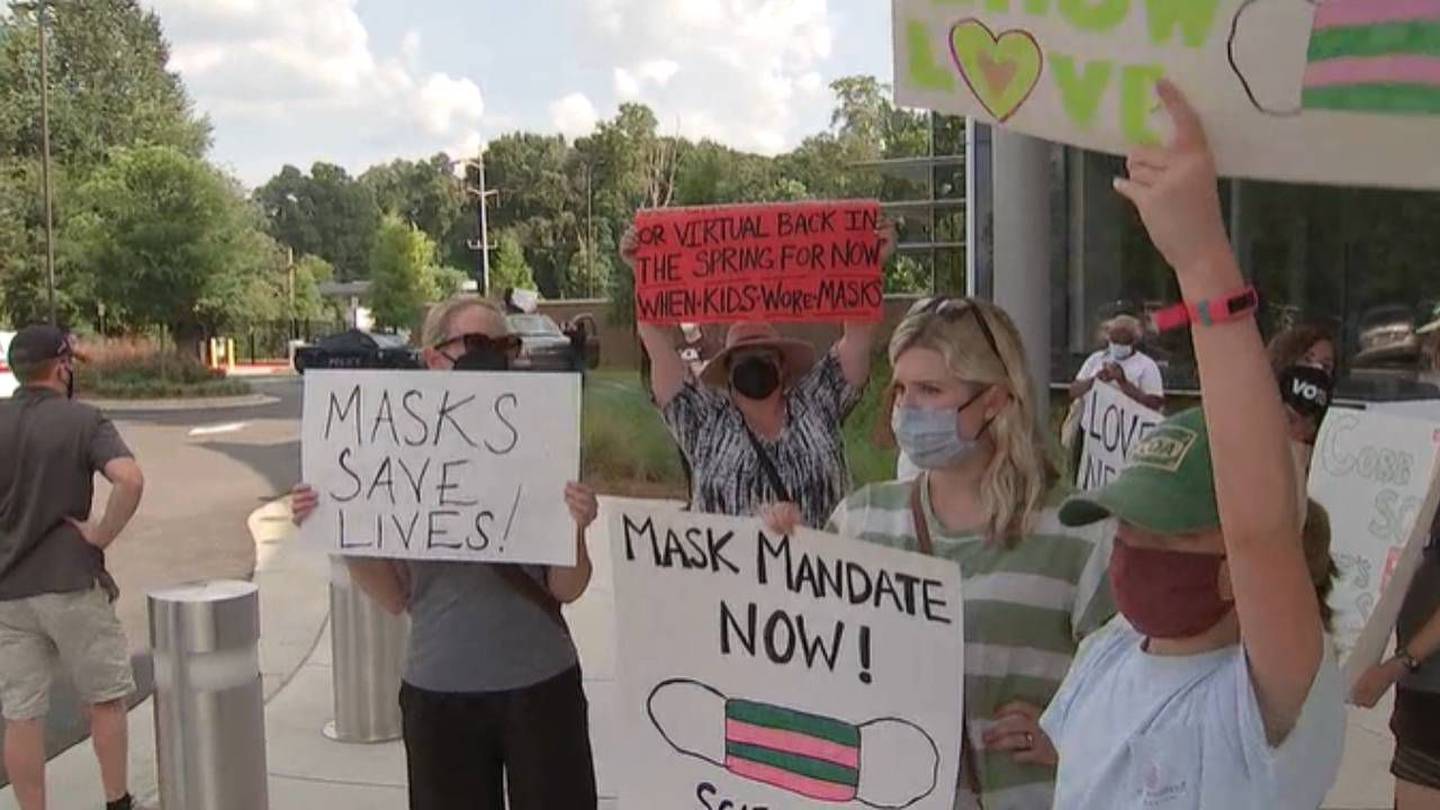 Mask mandates spread in public schools districts as child cases