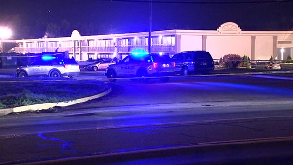2 men open fire on man near metro Atlanta motel before driving away, motel employee says 