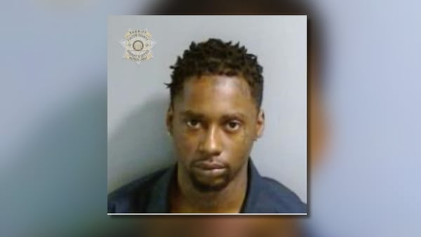 Man arrested in Fulton County was allegedly committing crimes while on probation, sheriff says