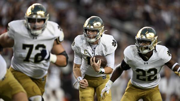 Late TD powers No. 7 Notre Dame to 23-13 win over No. 20 Texas A&M