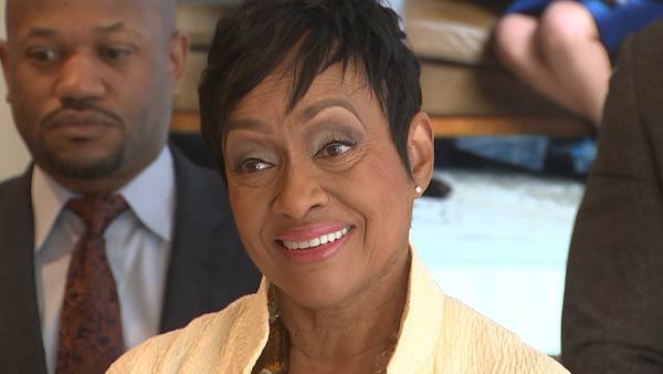 Judge Hatchett holds back tears as she speaks publicly for first time about groping incident