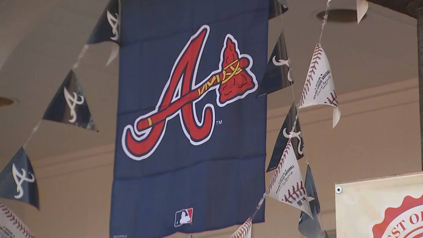 Braves playbyplay announcer leaving team after nearly 20 seasons