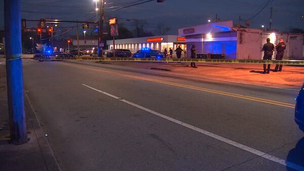 51-year-old man dead after shooting outside Atlanta convenience store, police say