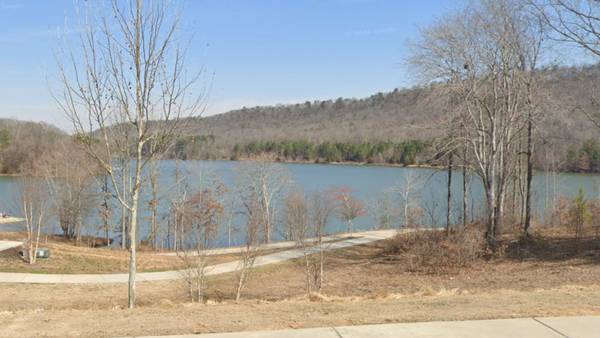 26-year-old man drowns in north GA lake after trying to retrieve kayak