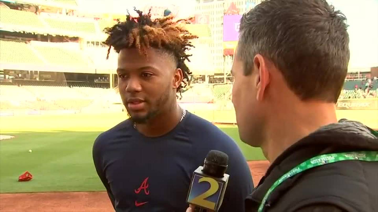 Braves' Ronald Acuña Jr. out for the season with torn ACL suffered