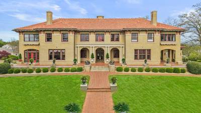 PHOTOS: See $4 million famous, historic Buford mansion
