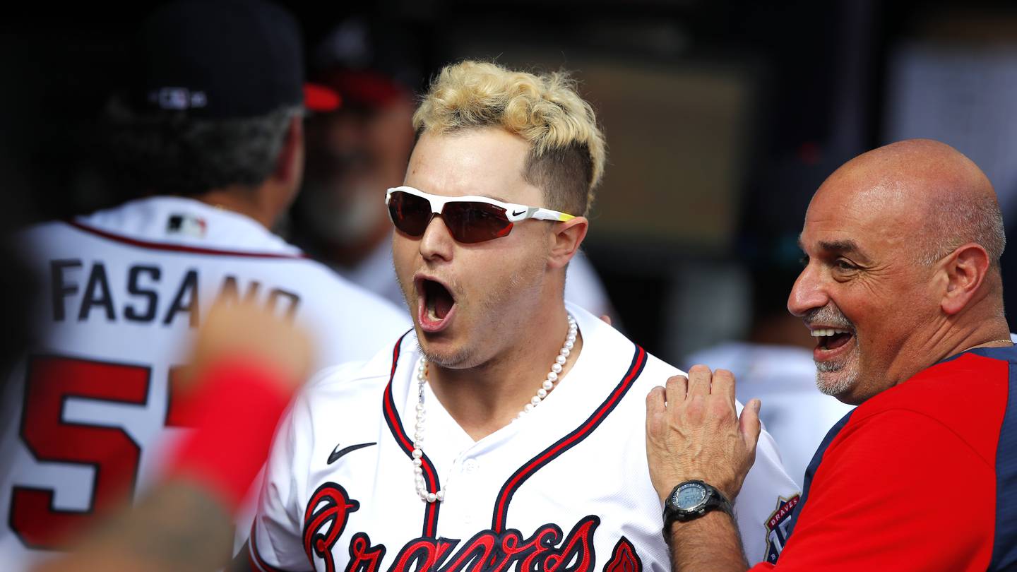 It's Joctober:” Braves fans embracing Joc Pederson, pearls pandemonium –  WSB-TV Channel 2 - Atlanta