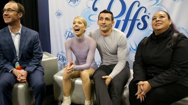 SAN JOSE, CA - JANUARY 06:  Alexa Scimeca-Knierim and Christopher Knierim celebrate in the kiss and cry with their coaches Eddie Shipstad and Dalilah Sappenfield after the Pairs Free Skate during the 2018 Prudential U.S. Figure Skating Championships at the SAP Center on January 6, 2018 in San Jose, California.  (Photo by Matthew Stockman/Getty Images)