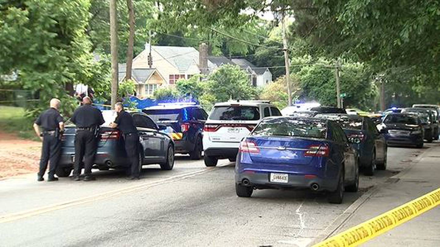 Shooting on Campbellton Road leaves one man dead, Atlanta police says