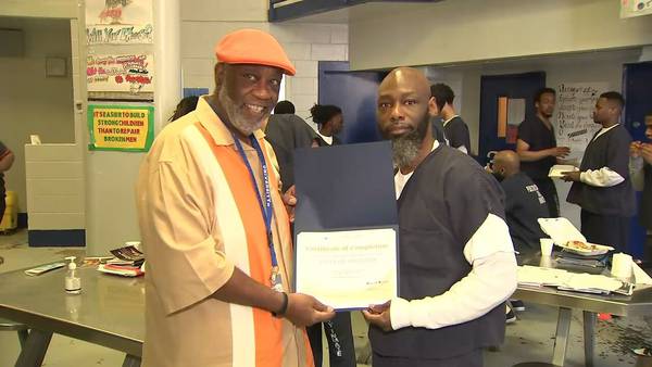 ‘It has given me a sense of purpose:’ Fulton County inmates graduate from fatherhood class