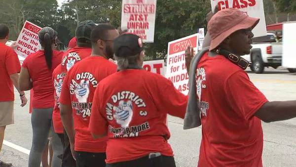 Metro Atlanta area AT&T workers on strike amid union negotiations