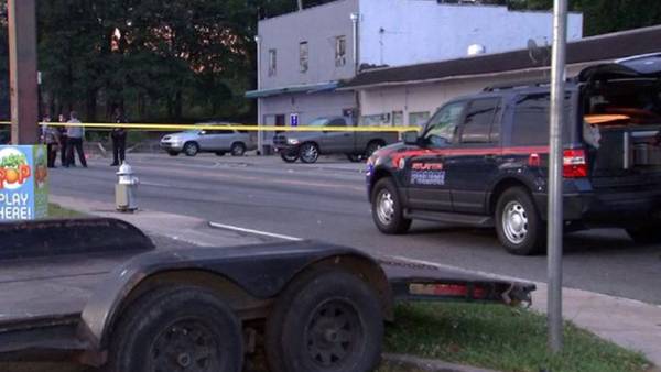 2 dead in northwest Atlanta  recording studio shooting, multiple gunmen sought