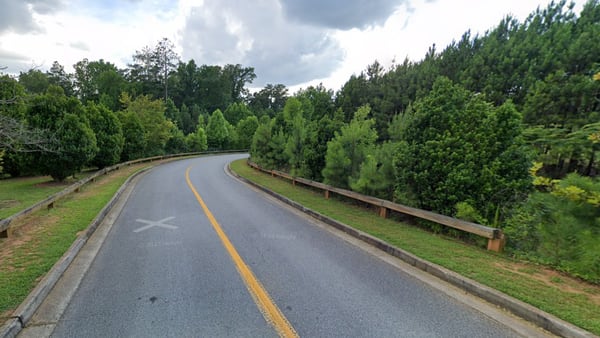 Teen says man in all black jumped out of woods, tried to grab cross-country runners in Gwinnett