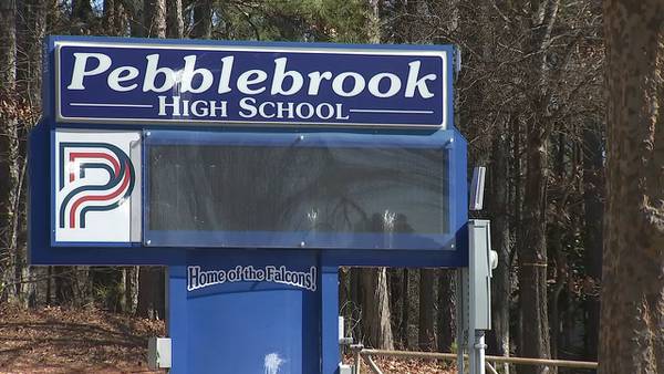Cobb County high schooler arrested with guns in her backpack