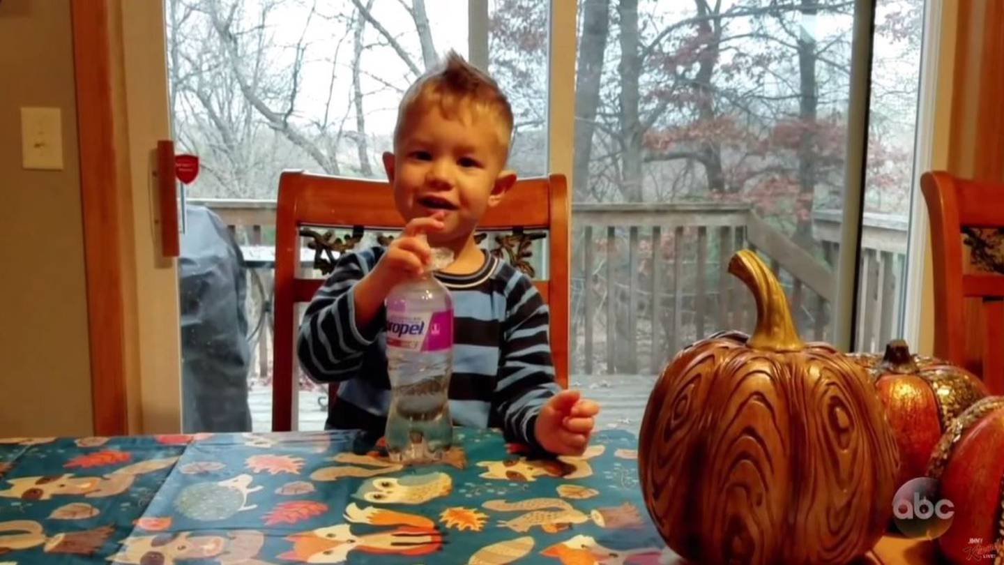 Jimmy Kimmel's 'I ate your Halloween candy' challenge is back WSBTV