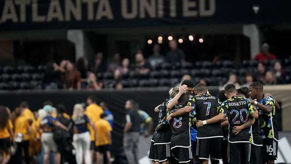 Almada leads Atlanta United into postseason with 4-1 victory over Montreal