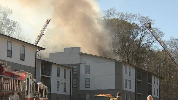 Firefighters battling blaze at metro Atlanta apartment complex
