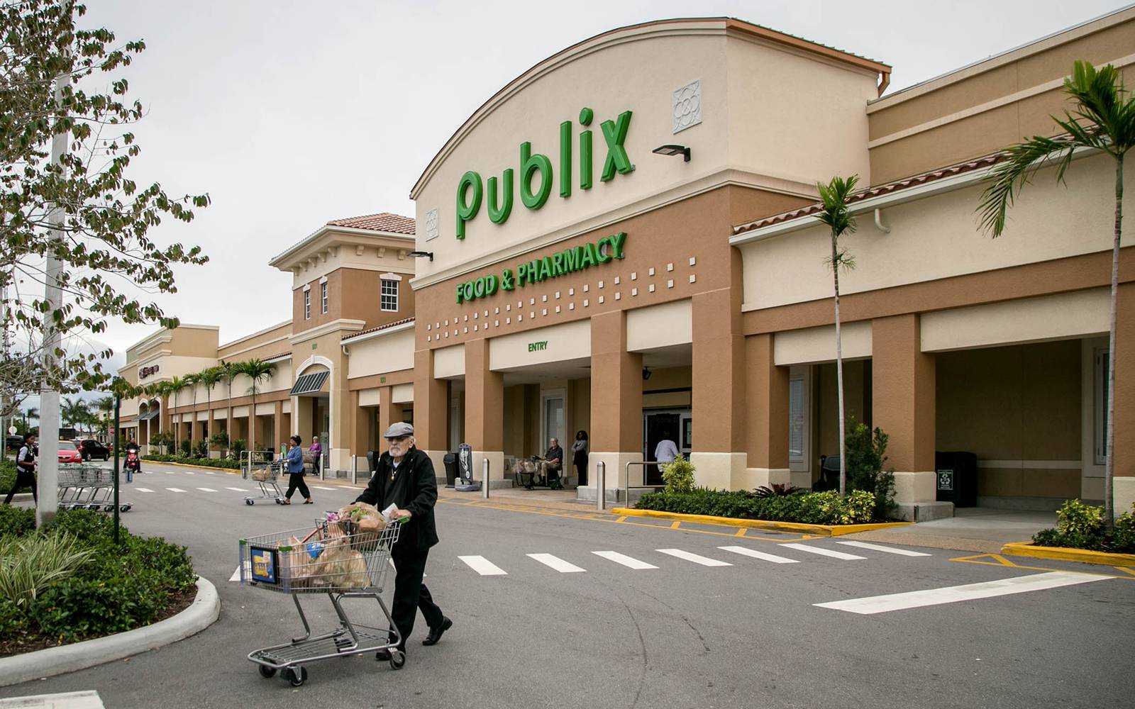 COVID19 vaccines coming to Publix pharmacies in WSBTV