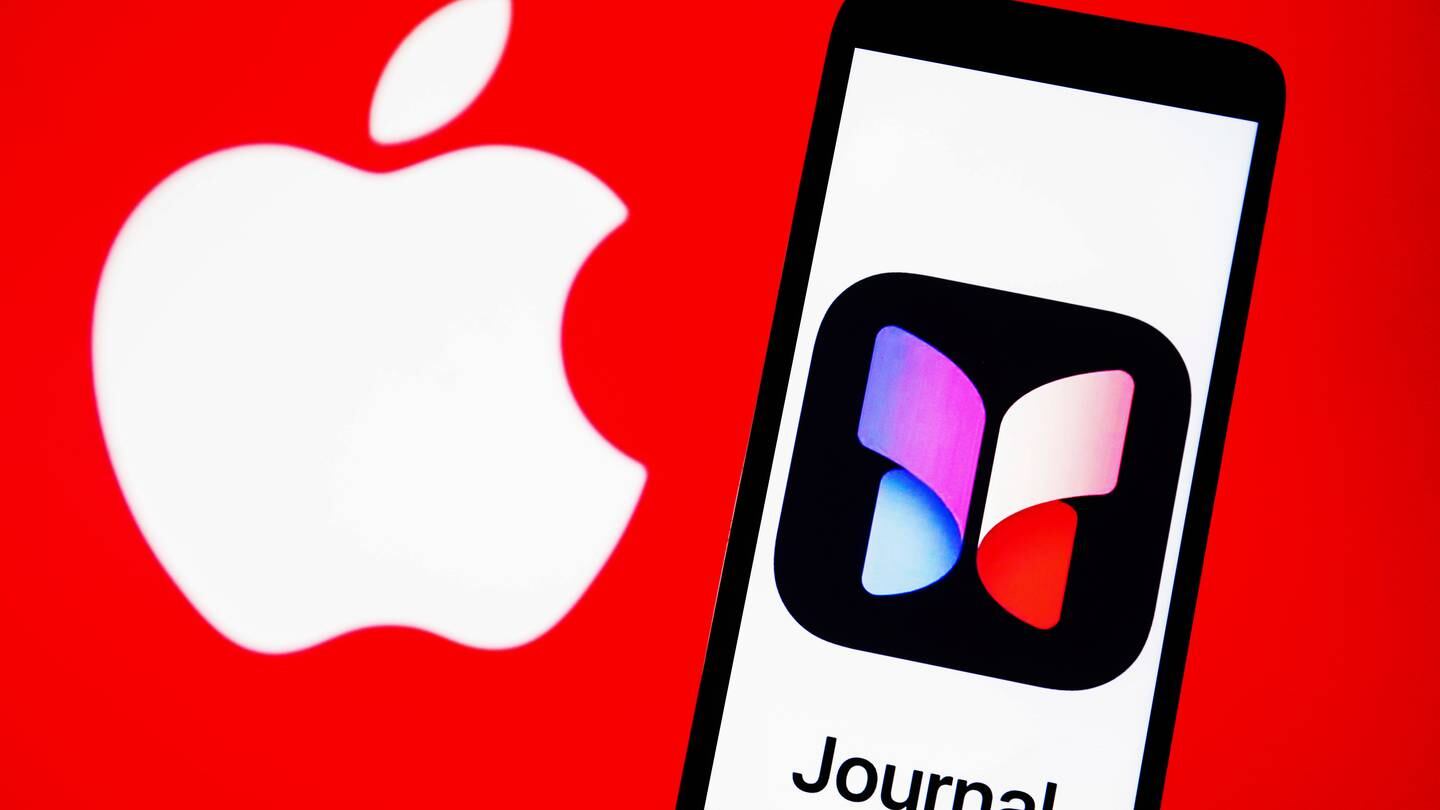 No, the iPhone Journal app is not sharing your name and location with strangers. What to know about the app's privacy settings.