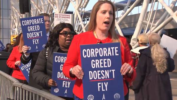 Flight attendants picket at Hartsfield-Jackson Atlanta airport, demand higher pay