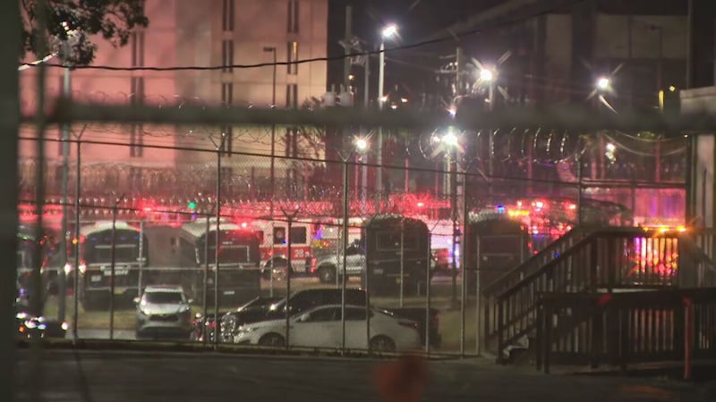 Fire reported at Fulton County Jail