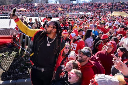 Chiefs parade