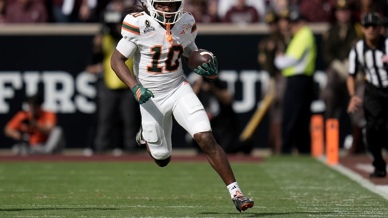 Miami freshman Malachi Toney redeems himself with game-winning touchdown in 10-3 win over Texas A&M