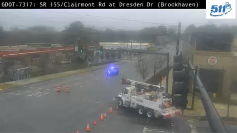 Vehicle crash compromises power pole in Brookhaven, drivers taken to hospital
