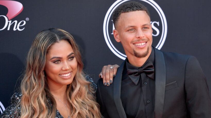 LOS ANGELES, CA - JULY 12: NBA player Steph Curry (R) and Ayesha Curry attend The 2017 ESPYS at Microsoft Theater on July 12, 2017 in Los Angeles, California. (Photo by Matt Winkelmeyer/Getty Images)