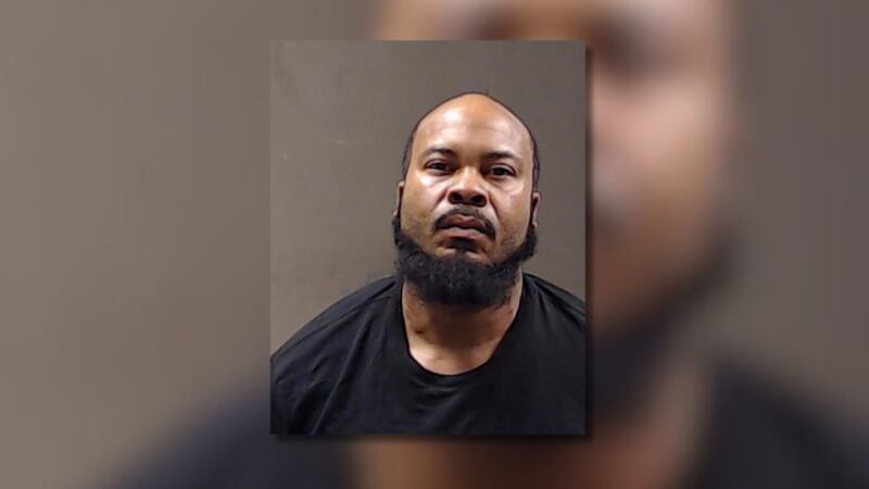 Dad accused of asking officer for $25,000 to not report bullet fired into daughter’s bedroom