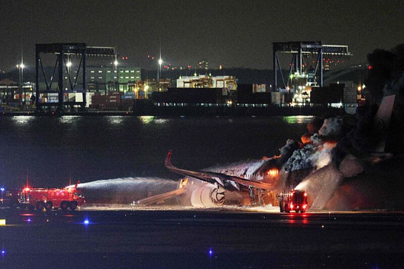 Japan plane fire