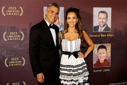 LOS ANGELES, CALIFORNIA - SEPTEMBER 22: (L-R) Cash Warren and Jessica Alba attend The 3rd Los Angeles Beverly Arts Icon Awards at Four Seasons Hotel Los Angeles at Beverly Hills on September 22, 2023 in Los Angeles, California. (Photo by Kevin Winter/Getty Images)