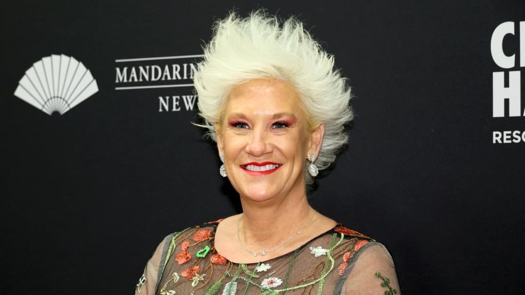 Anne Burrell